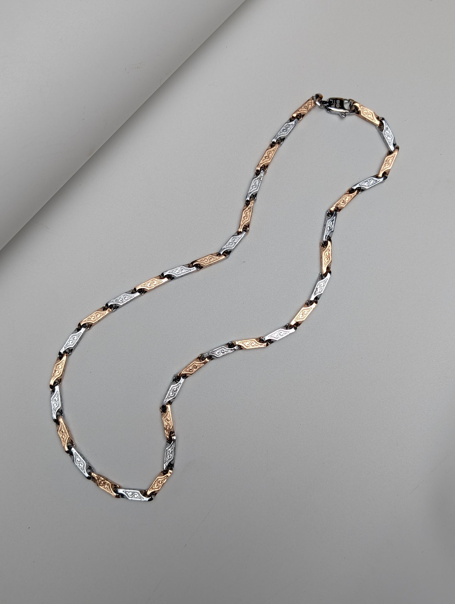 Rose Gold Engraved Chain For Main