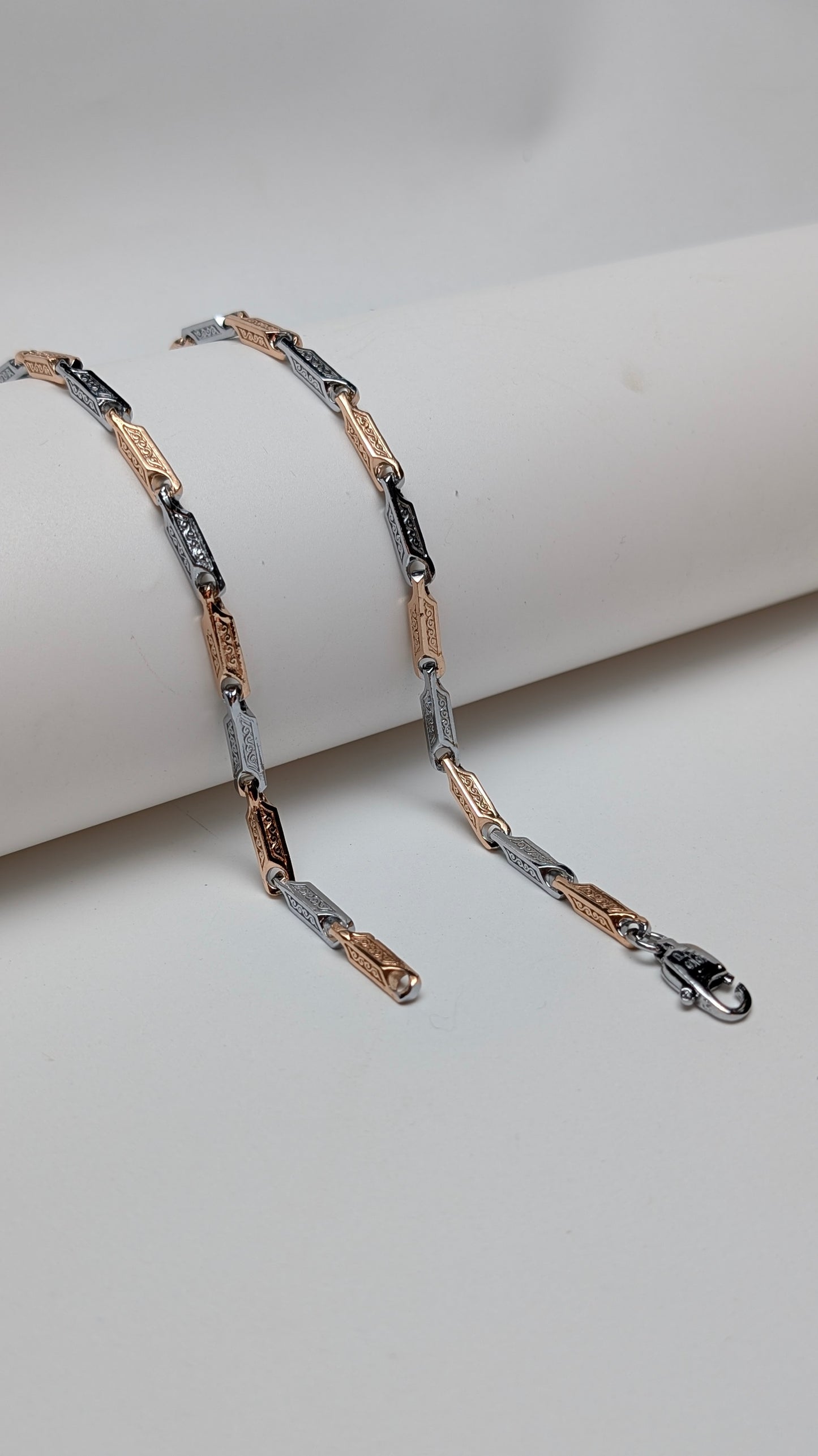 Rose Gold Engraved Chain For Main