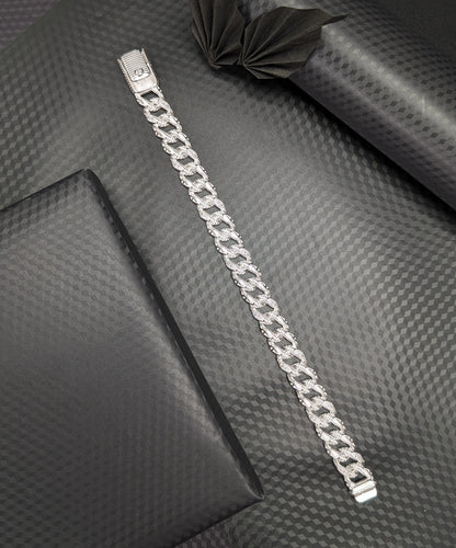Sleek Silver Cuban Bracelet for Men